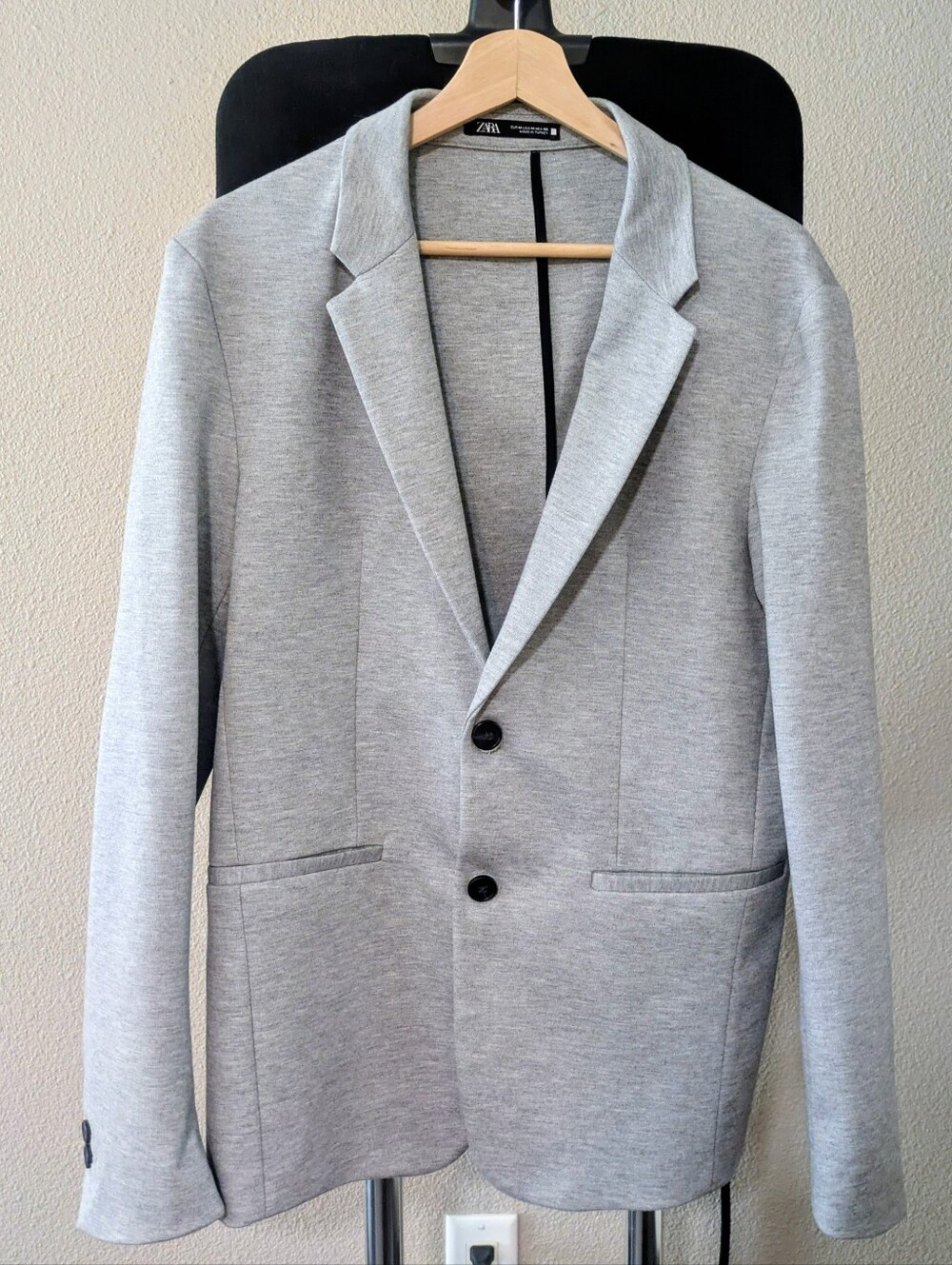 Zara Light Gray Knit Blazer - Two-Button Casual Tailored